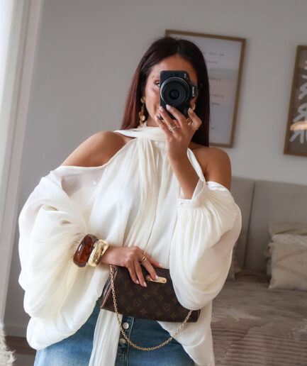 Blusa Fluida Cut Out Ombros