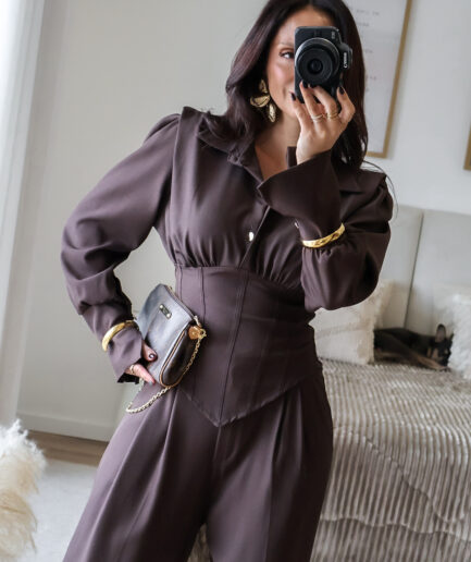 Conjunto Blusa efeito Corpete & Calças